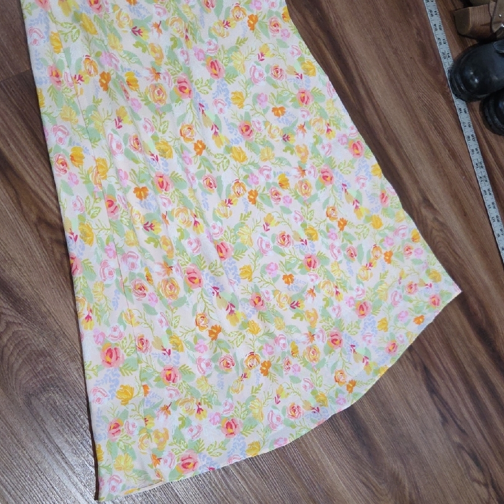 Simple Retro Beautiful Floral Dress Size Large - Picture 11 of 11